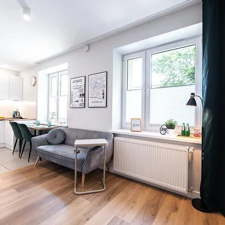 Apartment Przytulny Ligota Near Hospitals & Sum Katowice